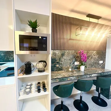 Apartament La Luna By The Sea *