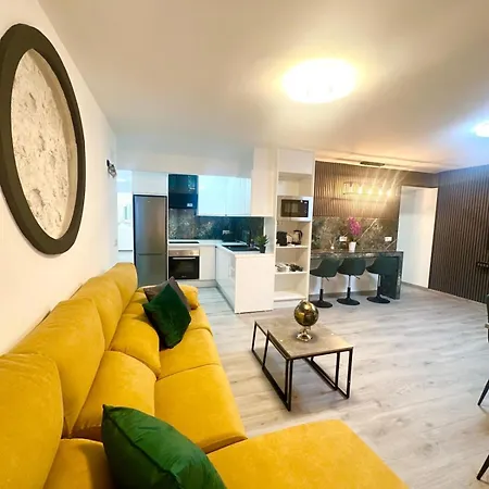 La Luna By The Sea شقة لقنت