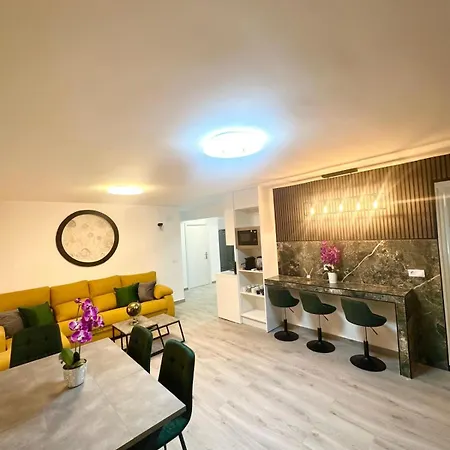 Apartament La Luna By The Sea